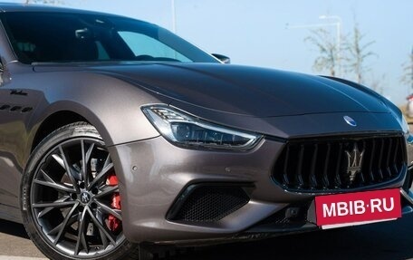 Maserati Ghibli, 2022 год, 4 810 000 рублей, 2 фотография