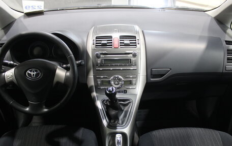 Toyota Auris II, 2008 год, 695 000 рублей, 9 фотография
