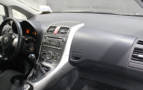 Toyota Auris II, 2008 год, 695 000 рублей, 11 фотография