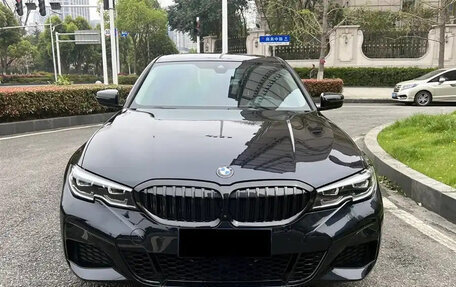 BMW 3 серия, 2020 год, 2 435 000 рублей, 2 фотография