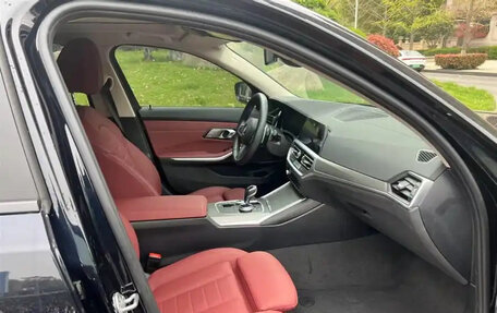 BMW 3 серия, 2020 год, 2 435 000 рублей, 8 фотография