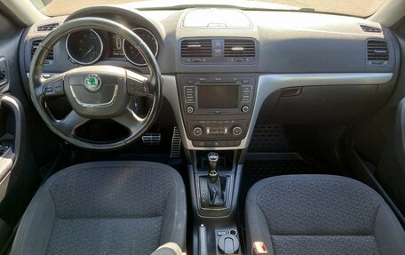 Skoda Yeti I рестайлинг, 2013 год, 1 019 000 рублей, 14 фотография