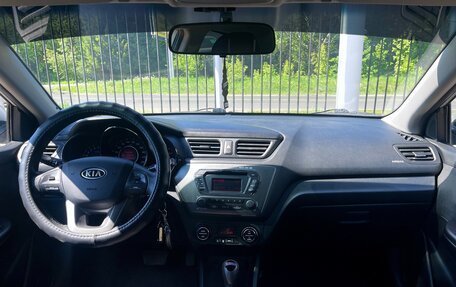KIA Rio III рестайлинг, 2012 год, 959 000 рублей, 10 фотография