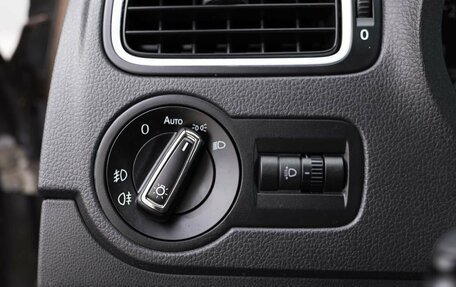 Volkswagen Polo VI (EU Market), 2016 год, 1 200 000 рублей, 16 фотография