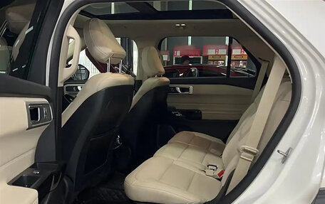 Ford Explorer VI, 2021 год, 3 250 000 рублей, 7 фотография
