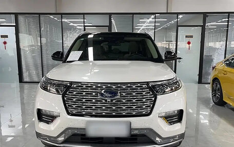 Ford Explorer VI, 2021 год, 3 250 000 рублей, 2 фотография