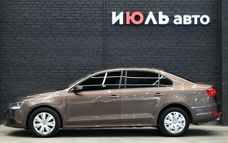 Volkswagen Jetta VI, 2011 год, 990 000 рублей, 7 фотография