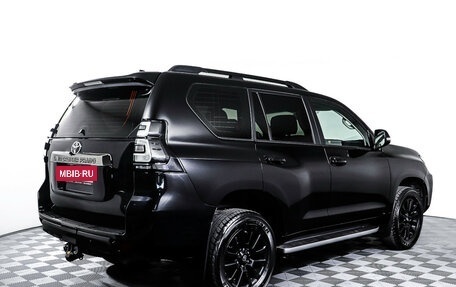 Toyota Land Cruiser Prado 150 рестайлинг 2, 2021 год, 6 277 000 рублей, 5 фотография
