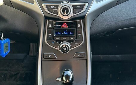 Hyundai Elantra V, 2015 год, 1 250 000 рублей, 5 фотография
