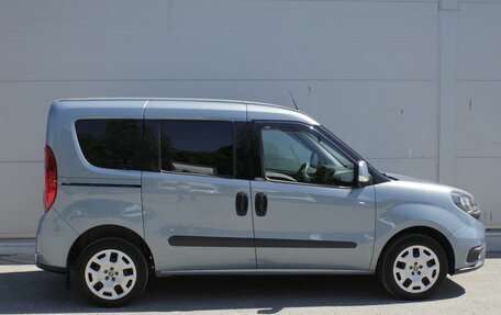 Fiat Doblo II рестайлинг, 2019 год, 1 687 000 рублей, 2 фотография