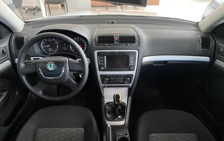 Skoda Octavia, 2013 год, 999 000 рублей, 10 фотография