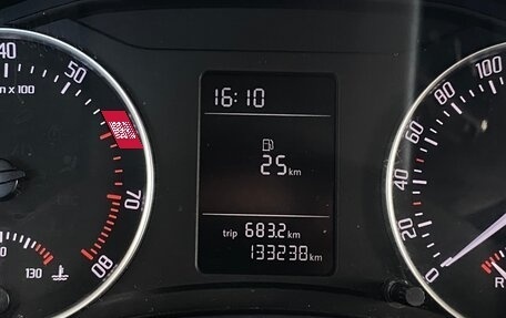 Skoda Octavia, 2013 год, 999 000 рублей, 24 фотография