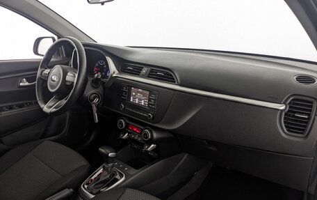 KIA Rio IV, 2021 год, 1 790 000 рублей, 13 фотография