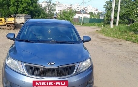 KIA Rio III рестайлинг, 2014 год, 600 000 рублей, 2 фотография
