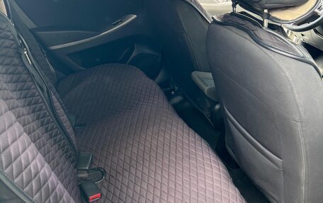 Hyundai Solaris II рестайлинг, 2014 год, 900 000 рублей, 7 фотография