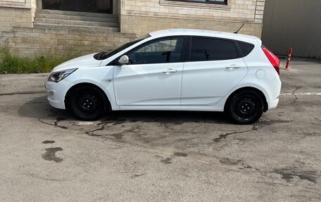 Hyundai Solaris II рестайлинг, 2014 год, 900 000 рублей, 4 фотография