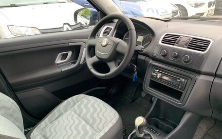 Skoda Fabia II, 2010 год, 449 000 рублей, 9 фотография