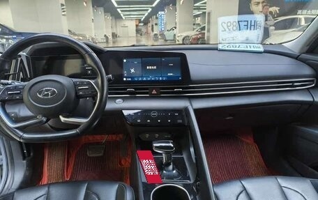Hyundai Elantra, 2022 год, 1 590 000 рублей, 4 фотография