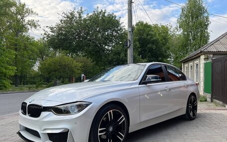 BMW 3 серия, 2014 год, 2 600 000 рублей, 3 фотография
