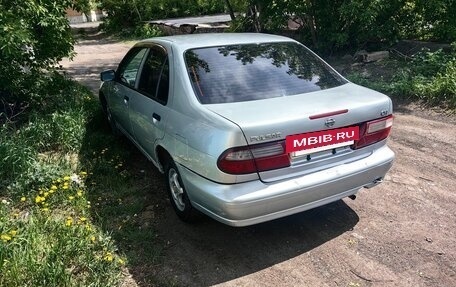 Nissan Pulsar IV, 2000 год, 137 000 рублей, 3 фотография