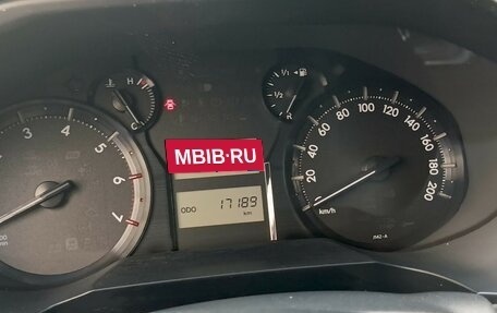 Toyota Land Cruiser Prado 150 рестайлинг 2, 2018 год, 5 000 000 рублей, 3 фотография