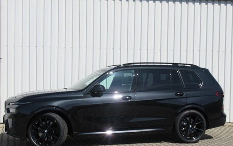 BMW X7, 2024 год, 15 000 000 рублей, 2 фотография