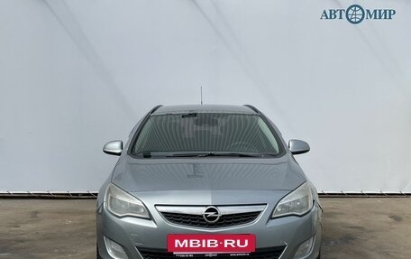Opel Astra J, 2011 год, 470 000 рублей, 2 фотография