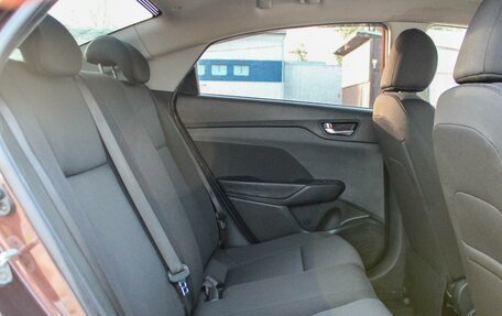 Hyundai Solaris II рестайлинг, 2021 год, 1 420 000 рублей, 12 фотография