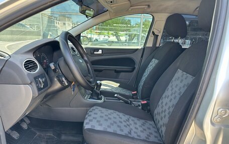 Ford Focus II рестайлинг, 2005 год, 321 000 рублей, 16 фотография