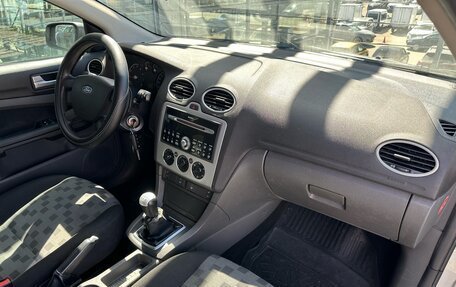 Ford Focus II рестайлинг, 2005 год, 321 000 рублей, 15 фотография