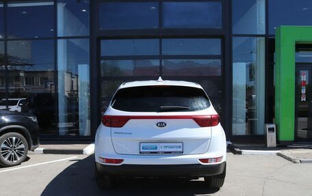 KIA Sportage IV рестайлинг, 2018 год, 1 859 000 рублей, 4 фотография