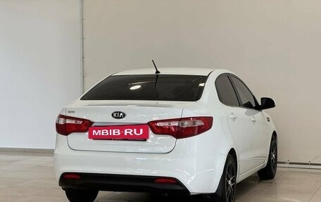 KIA Rio III рестайлинг, 2014 год, 895 000 рублей, 6 фотография