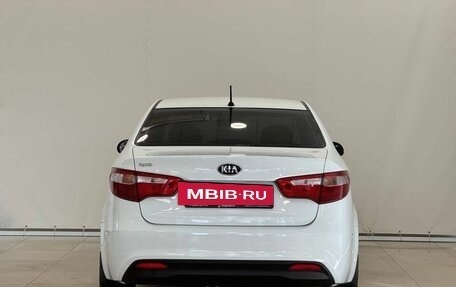 KIA Rio III рестайлинг, 2014 год, 895 000 рублей, 8 фотография