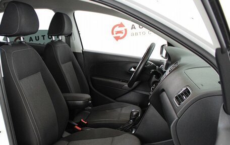 Volkswagen Polo VI (EU Market), 2015 год, 1 149 000 рублей, 11 фотография