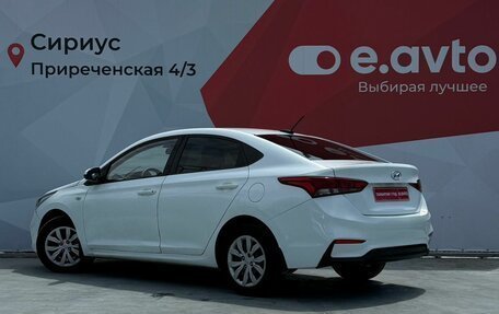 Hyundai Solaris II рестайлинг, 2018 год, 820 000 рублей, 6 фотография