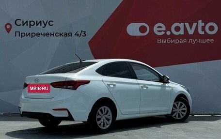 Hyundai Solaris II рестайлинг, 2018 год, 820 000 рублей, 4 фотография