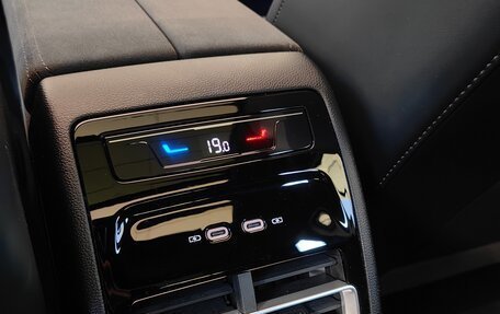 Volkswagen Tiguan, 2024 год, 4 790 000 рублей, 14 фотография