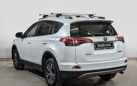 Toyota RAV4, 2019 год, 2 480 000 рублей, 7 фотография