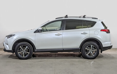 Toyota RAV4, 2019 год, 2 480 000 рублей, 8 фотография
