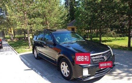 Cadillac SRX II рестайлинг, 2004 год, 770 000 рублей, 2 фотография