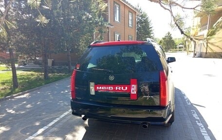 Cadillac SRX II рестайлинг, 2004 год, 770 000 рублей, 4 фотография
