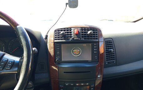 Cadillac SRX II рестайлинг, 2004 год, 770 000 рублей, 13 фотография
