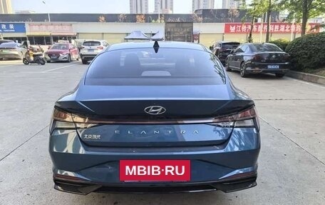 Hyundai Elantra, 2022 год, 1 600 000 рублей, 13 фотография