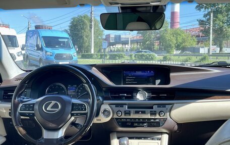 Lexus ES VII, 2016 год, 2 395 000 рублей, 13 фотография