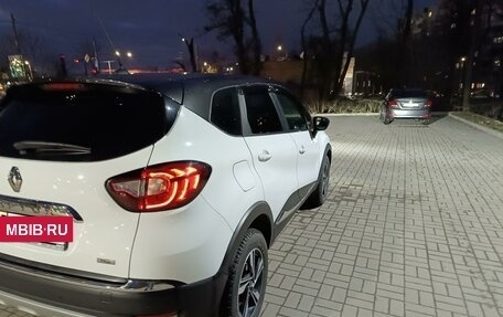 Renault Kaptur I рестайлинг, 2020 год, 1 930 000 рублей, 5 фотография