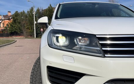 Volkswagen Touareg III, 2017 год, 2 950 000 рублей, 4 фотография