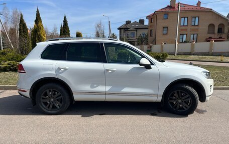 Volkswagen Touareg III, 2017 год, 2 950 000 рублей, 6 фотография