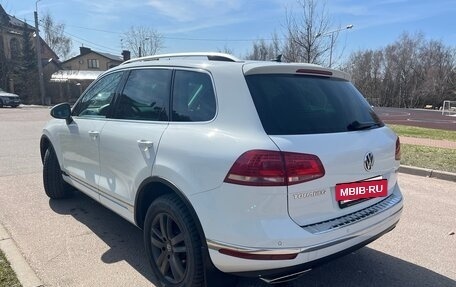 Volkswagen Touareg III, 2017 год, 2 950 000 рублей, 9 фотография