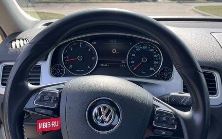 Volkswagen Touareg III, 2017 год, 2 950 000 рублей, 13 фотография