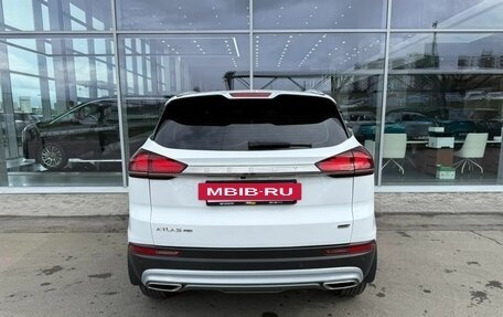 Geely Atlas, 2022 год, 2 099 000 рублей, 5 фотография